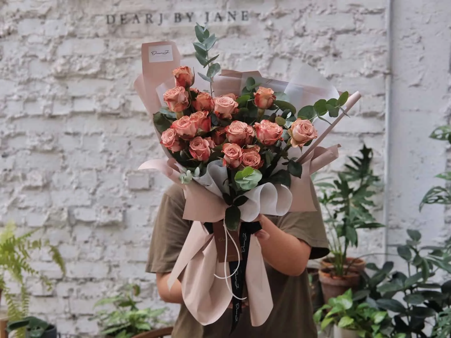 Vintage Cappuccino Bouquet 1