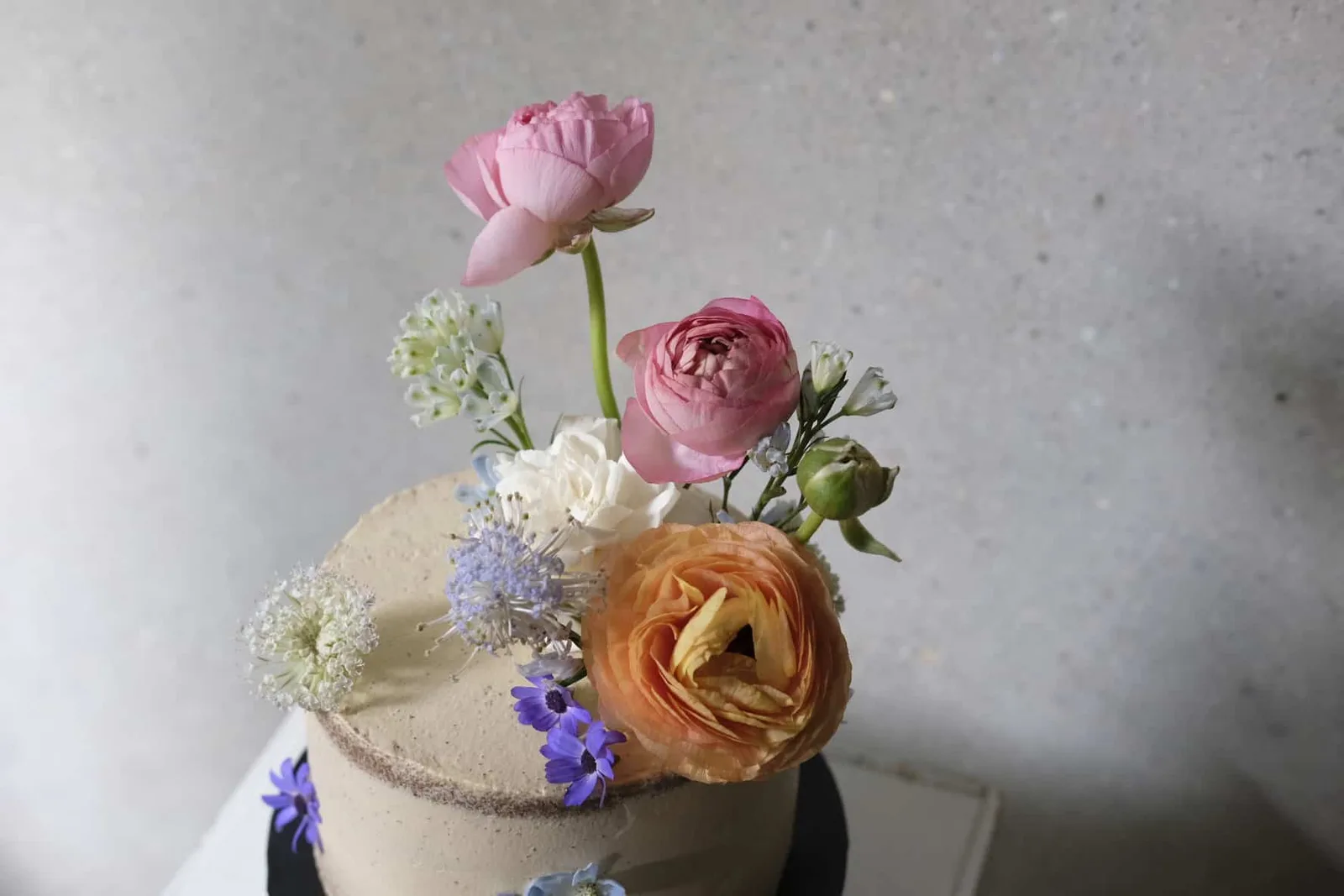 6" Naked Flower Cake 5