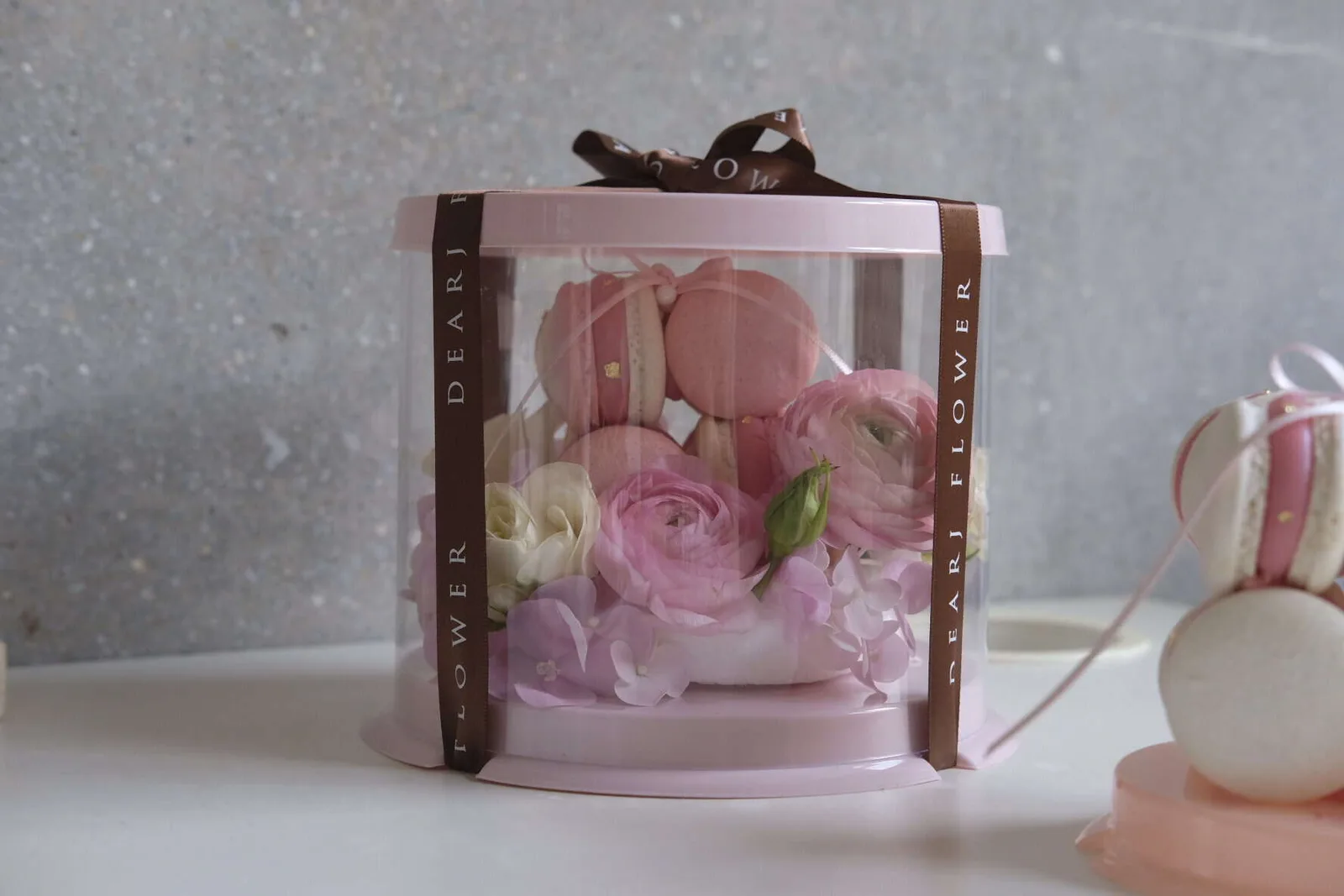 Dear J x Parslee Macaroon Flower Set